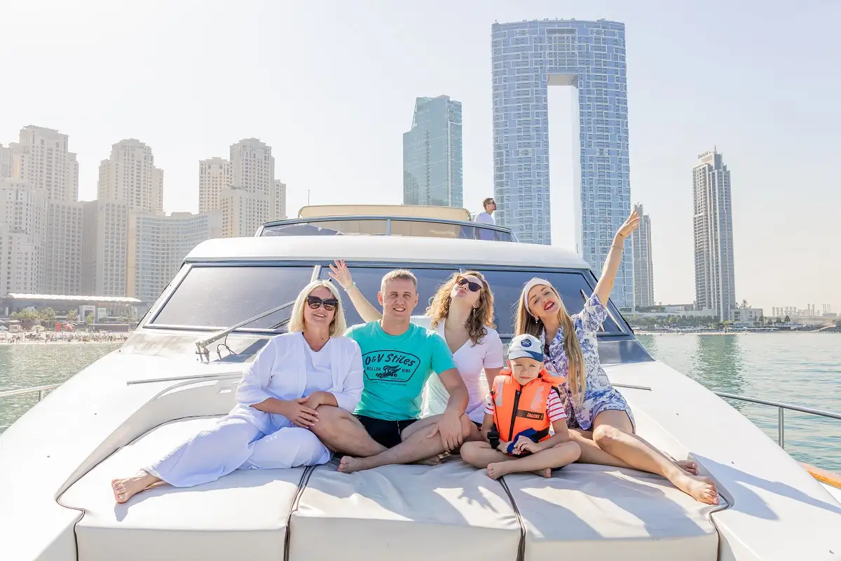 Plan a sea trip with your family at yacht booking Dubai Marina!