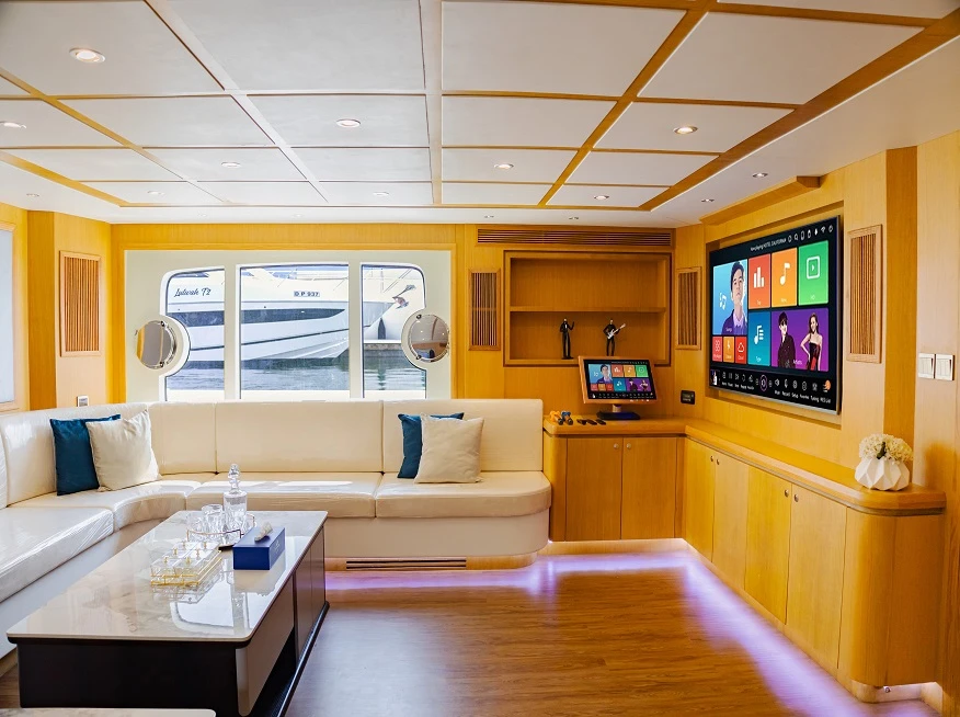 Dubai Yacht Interiors