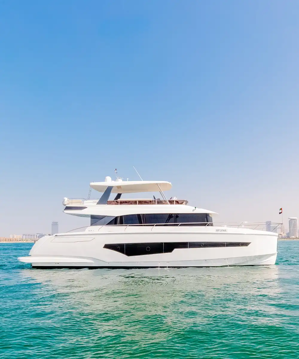 Take a Trip to Zaya Nurai Island Aboard a Luxury Yacht in Dubai