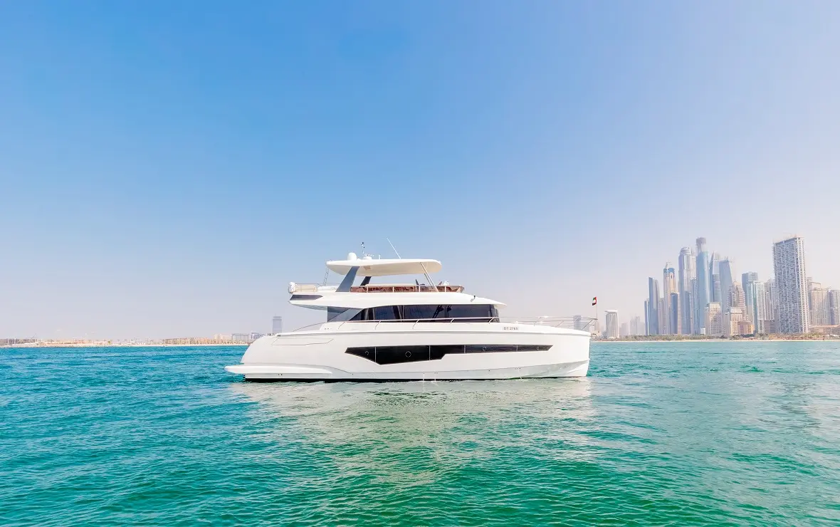 Take a Trip to Zaya Nurai Island Aboard a Luxury Yacht in Dubai