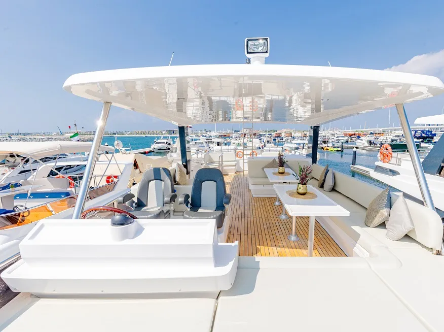 Spacious Dubai Yacht Flybridge Viewing Area