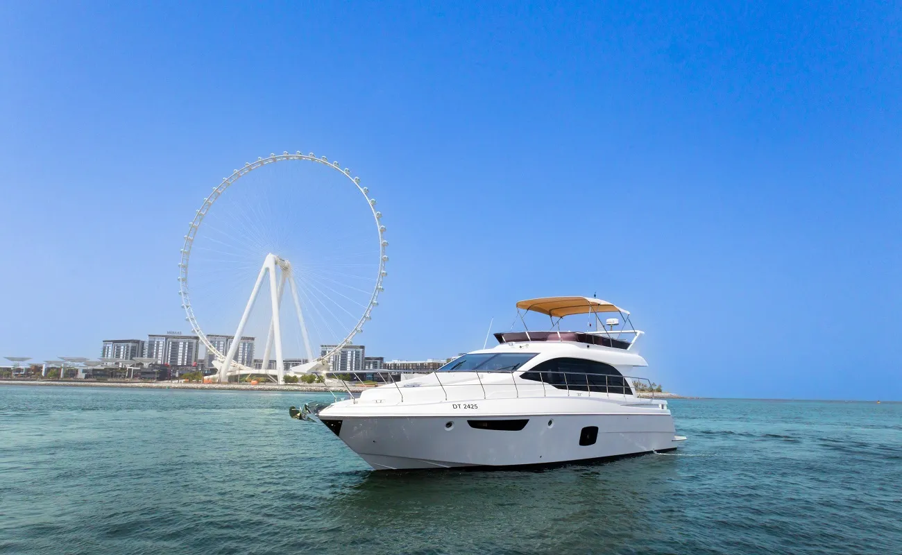 Select the right Dubai yacht package for a sea cruise