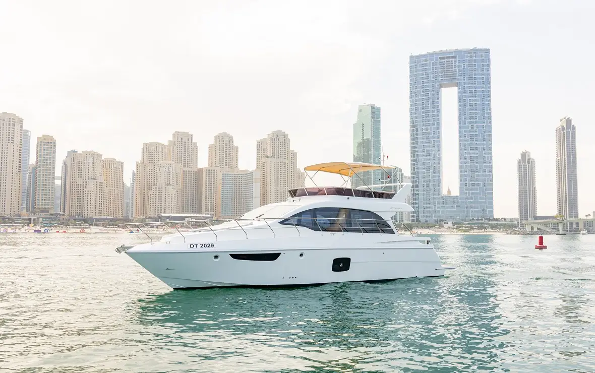 Dubai Marina Luxury Yacht Tour