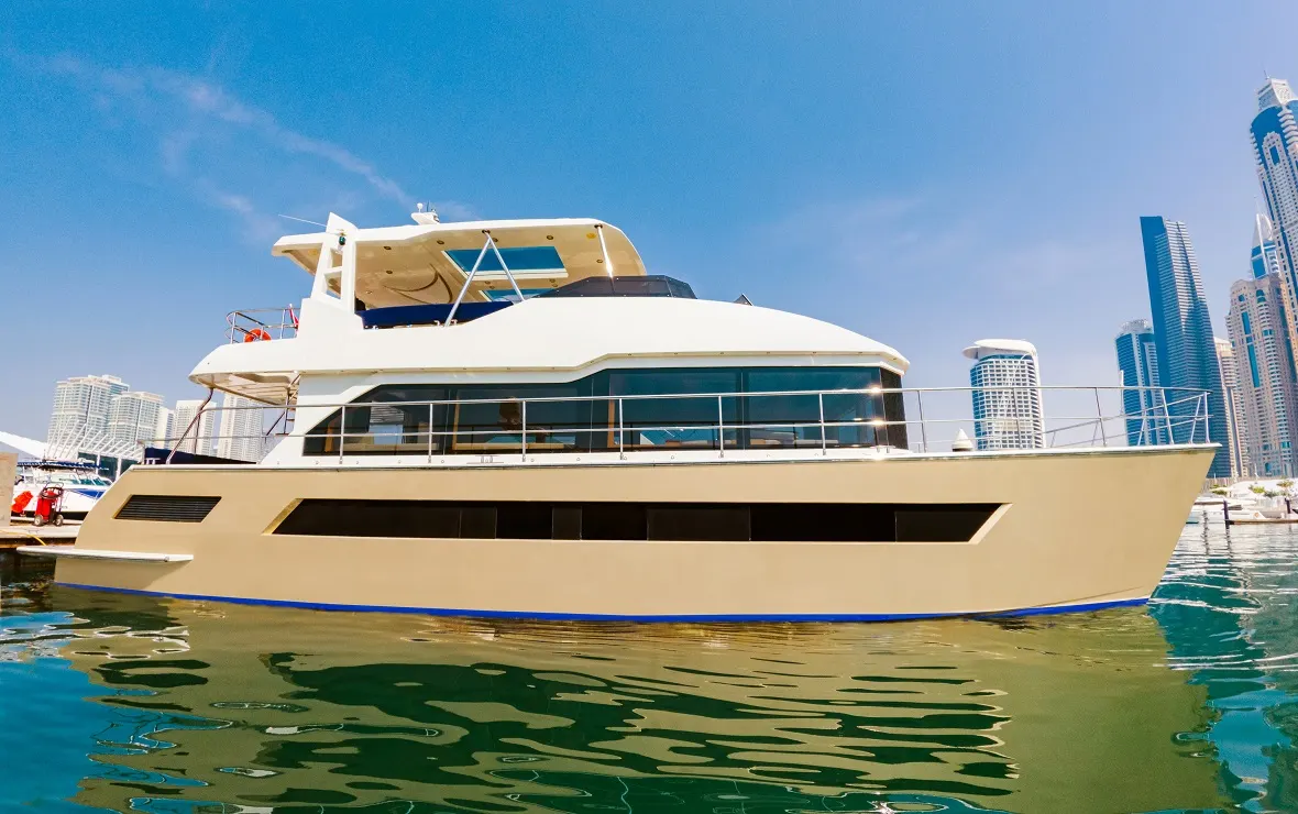 Dubai Yacht Ride