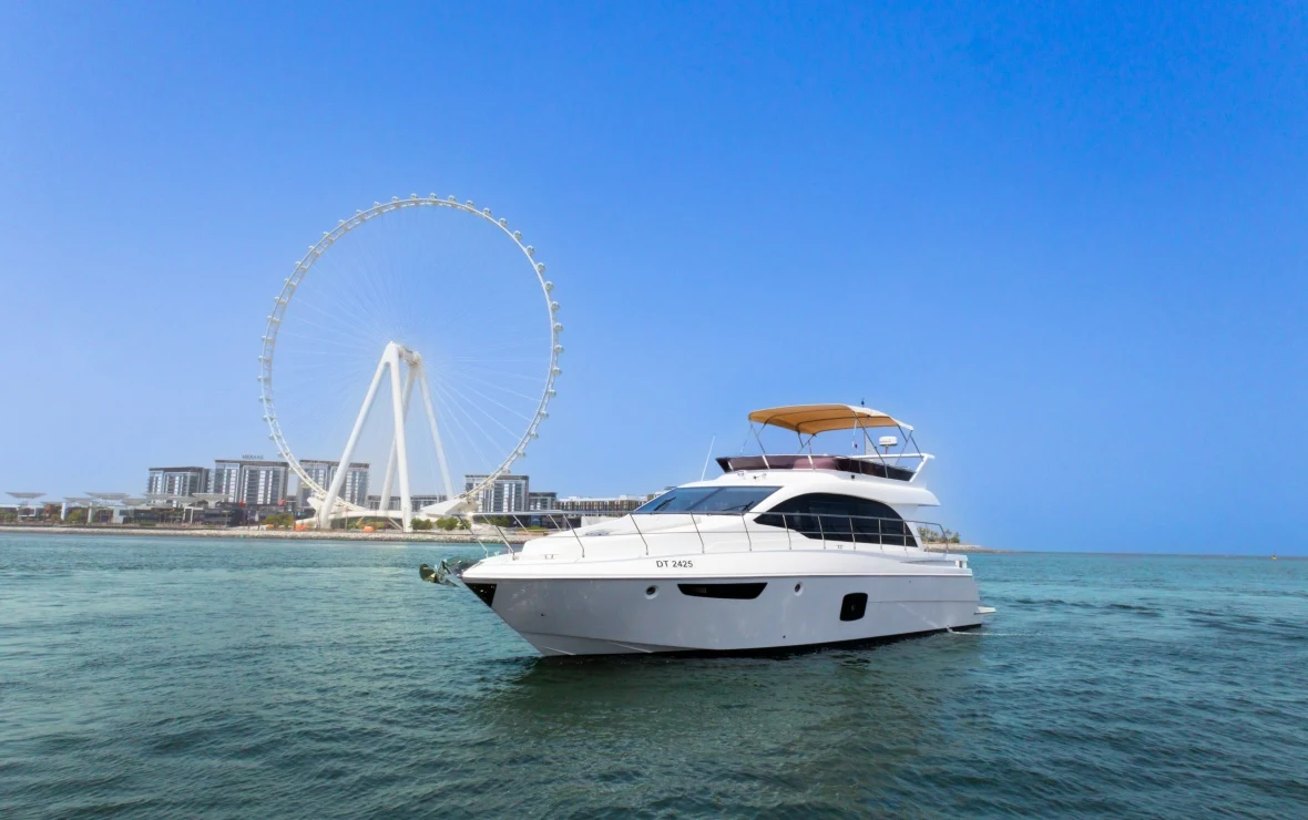 Luxury Yacht Ride Dubai