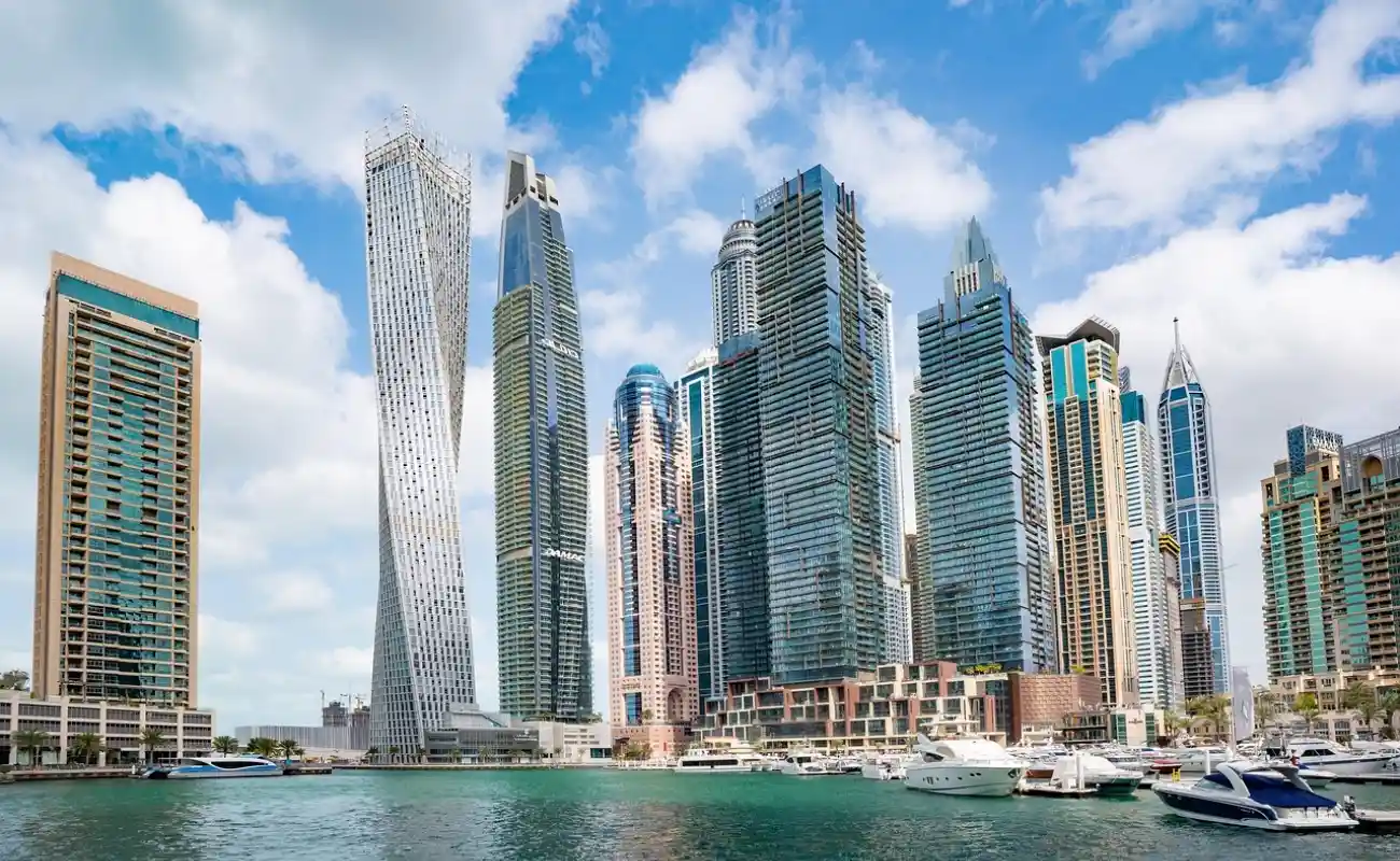 Choose to stay at Yacht Bay Tower Dubai and experience the marina lifestyle.