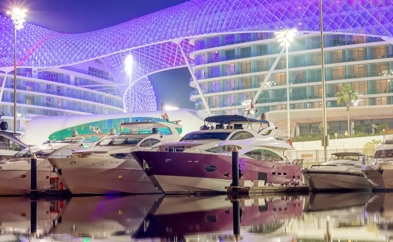 Dubai Marina Yacht Dinner Cruise