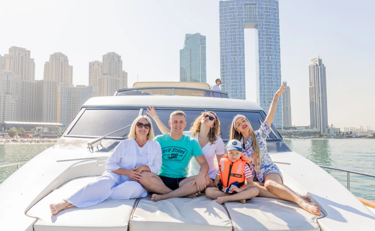Dubai Yacht Charter Includes Photography