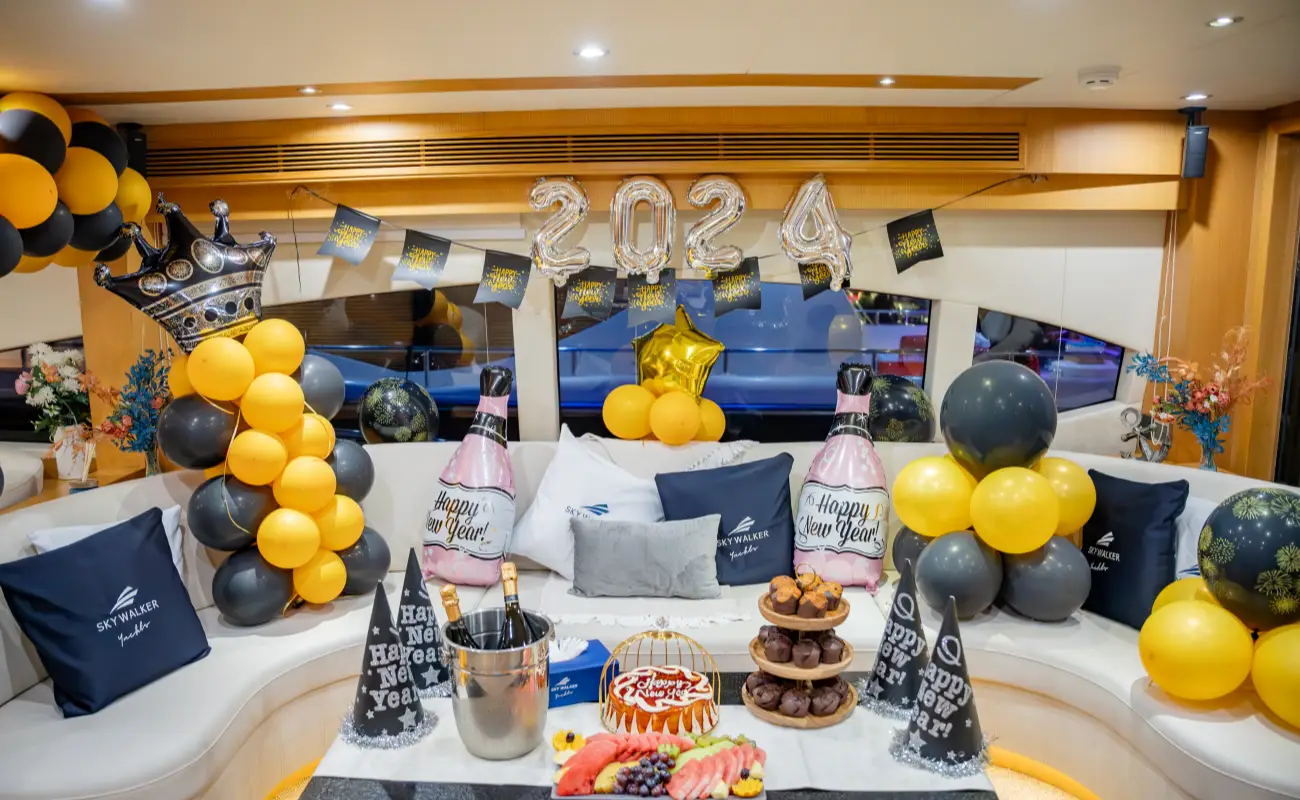 How to Book a New Year's Eve Yacht in Dubai 