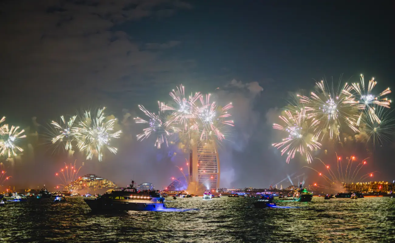 Watch Burj Al Arab Fireworks from a Yacht