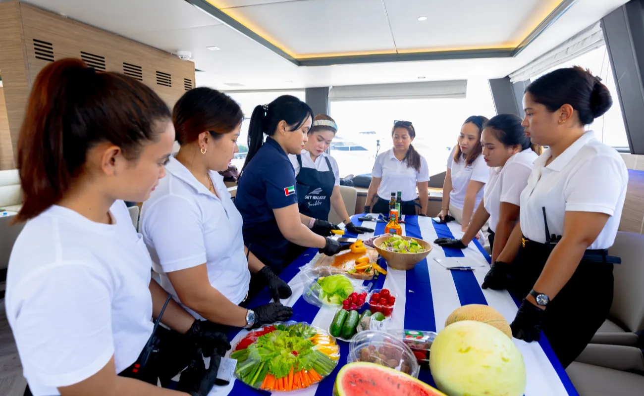 How to Choose the Right Private Yacht Catering Provider in Dubai