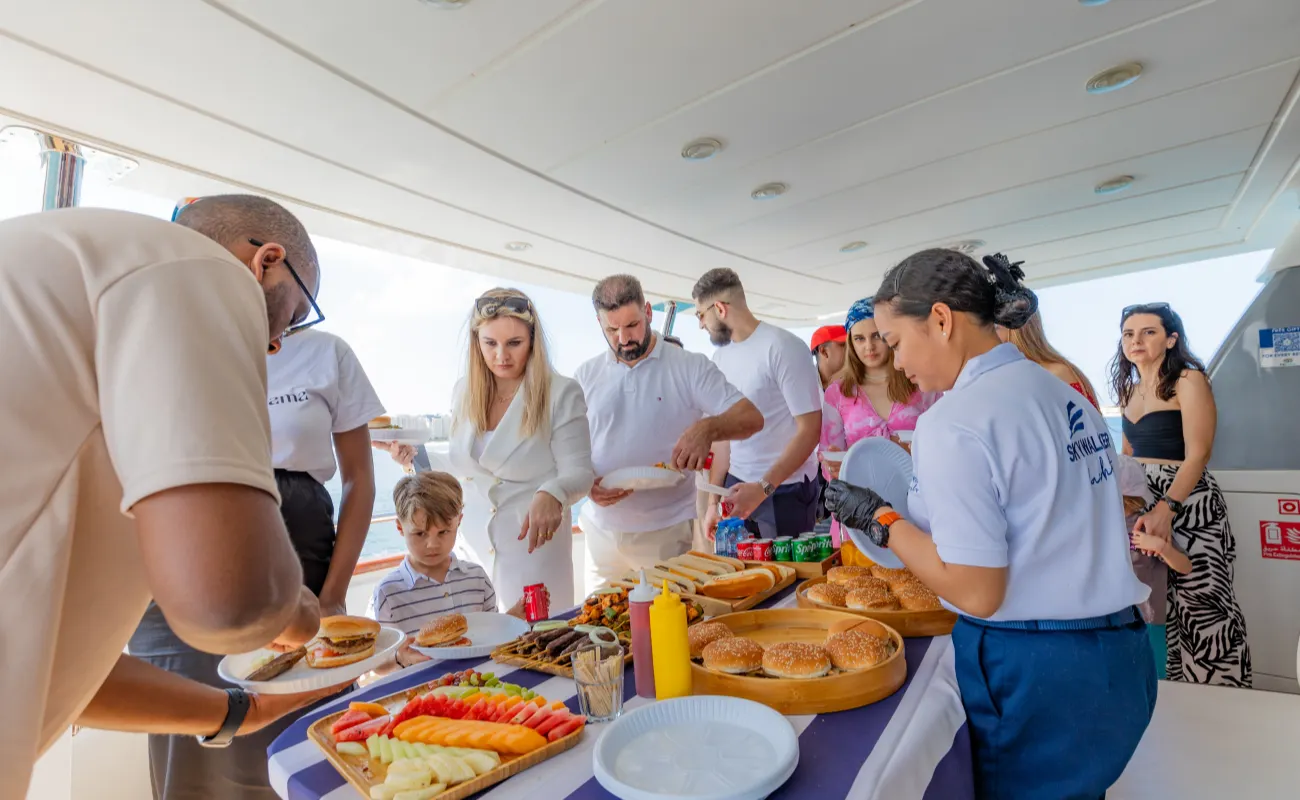 Dubai Private Yacht Catering