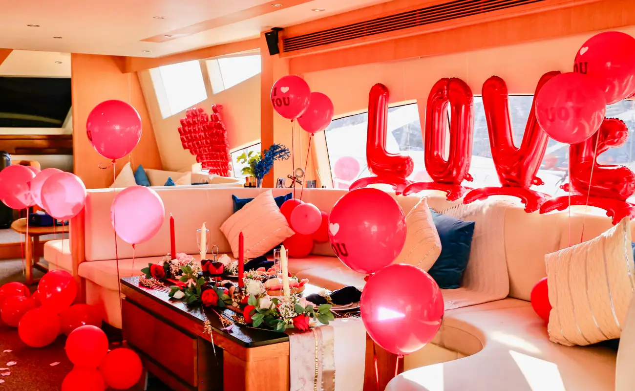 Customized Private Yacht Experiences for Anniversaries in Dubai