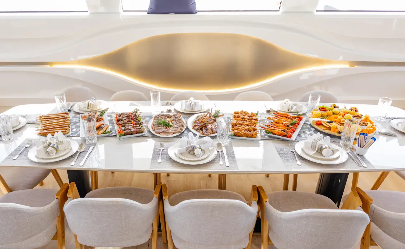 10-Person Private Yacht Dubai Party