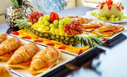 3-Hour Dubai Marina Luxury Yacht Ride with Food