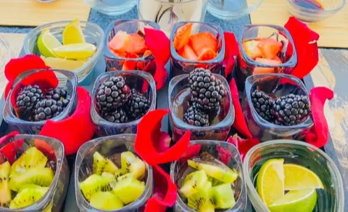 Dubai Catamaran Tour with Breakfast