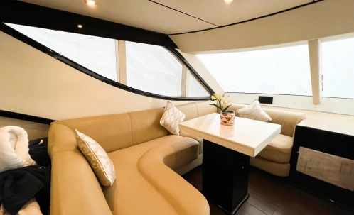Dubai Harbour Yacht Cruise