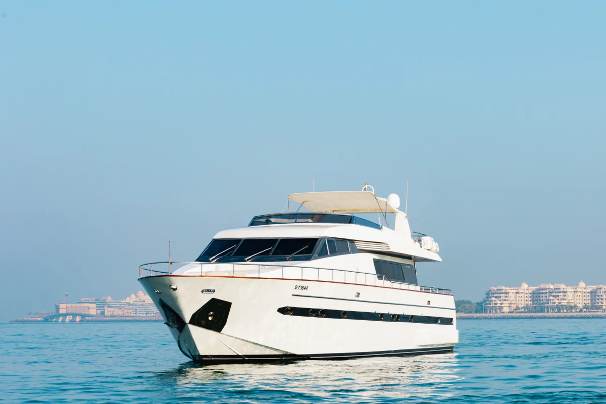 Dubai Yacht Sightseeing Cruise