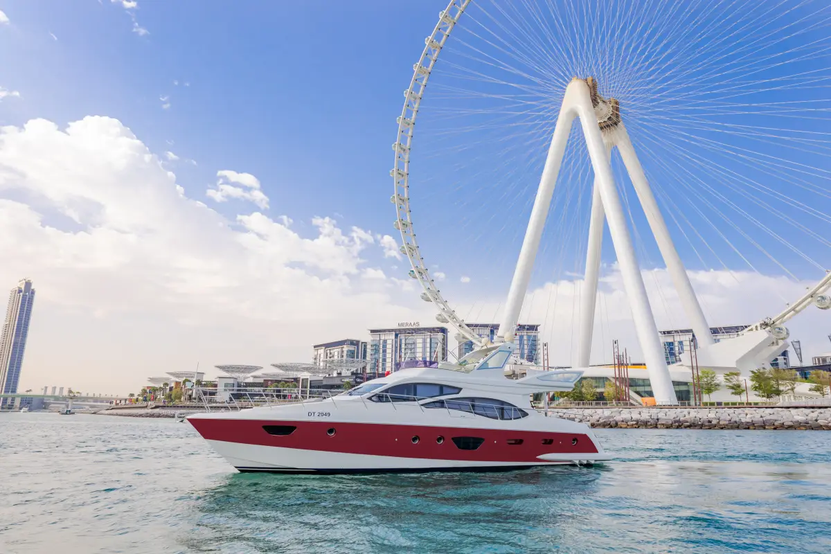 Dubai Private Yacht Charter