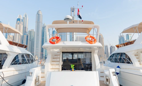Dubai Yacht Cruise