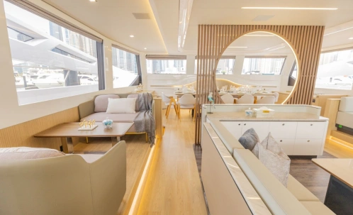 Dubai Harbour Yacht Tour